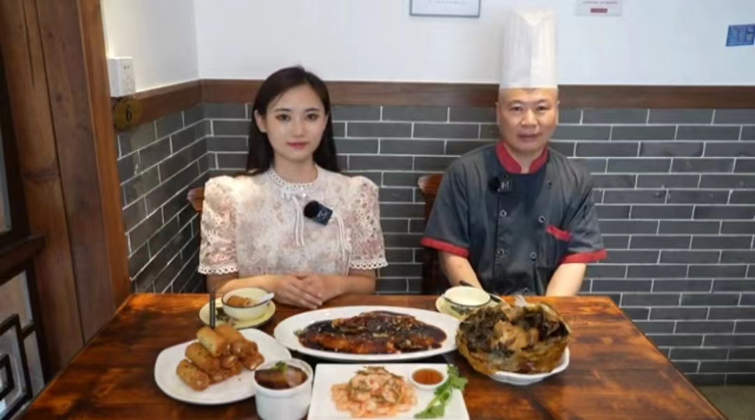 圖片4：外景老師徐成林（左）與井口飯店主廚師傅李剛.jpeg